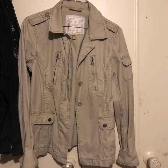 Jacket - Picture 1 of 3